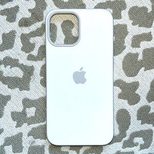 iPhone 12 Pro Max/13 Pro Max Apple White Silicone Case